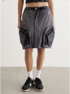 RARE Nike Women's ISPA Millie Utility Skirt, Dark Gray, NWT, Medium